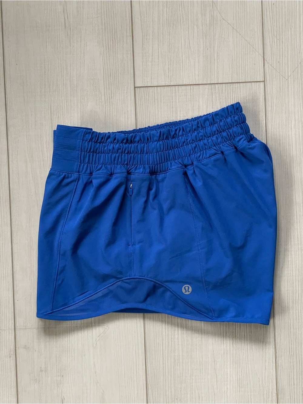 lululemon athletica 2.5” HR Hotty Hot